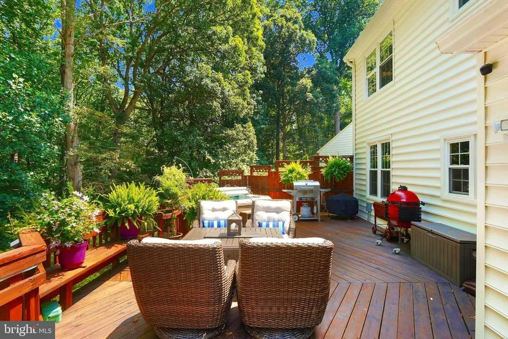 Photo of 616 SILVERSTONE COURT