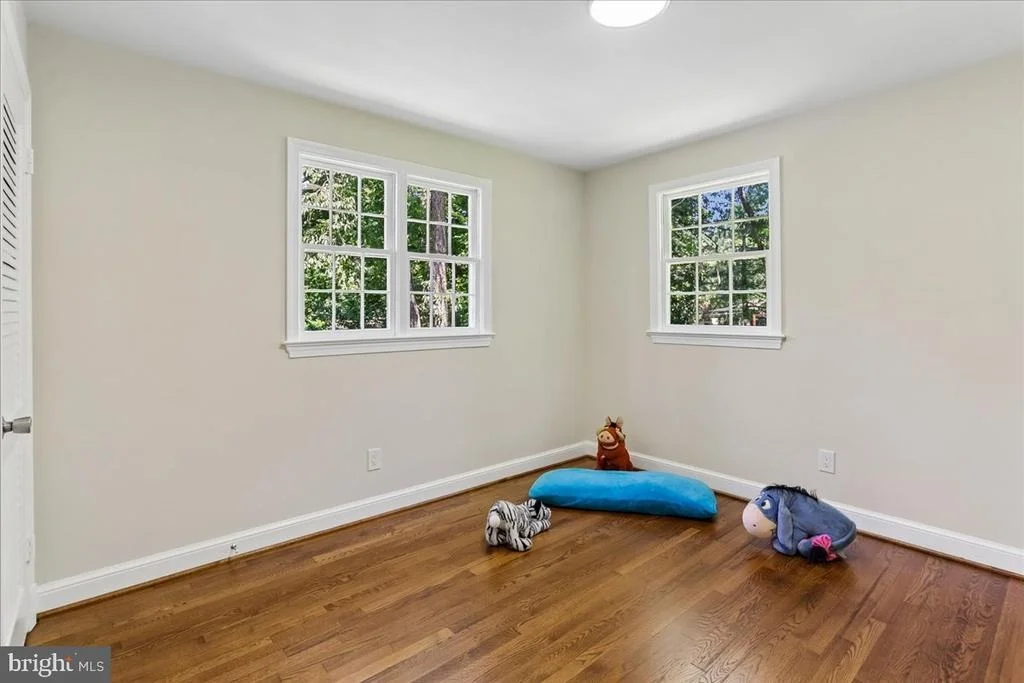 Photo of 12811 LACY DRIVE