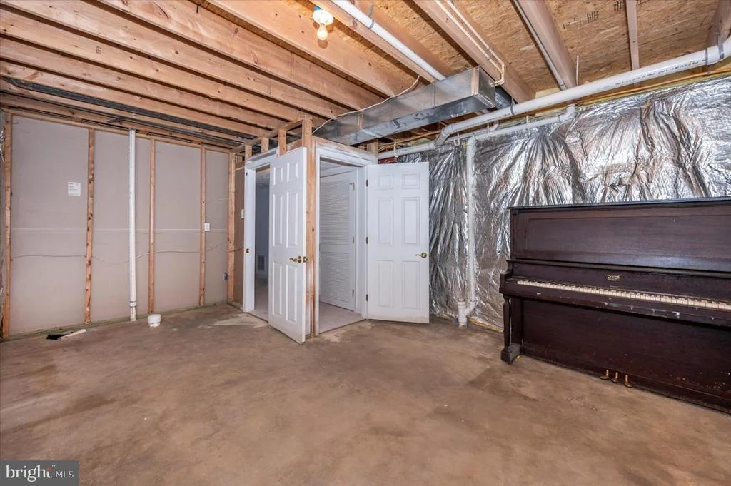 Photo of 575 WINDSONG DRIVE