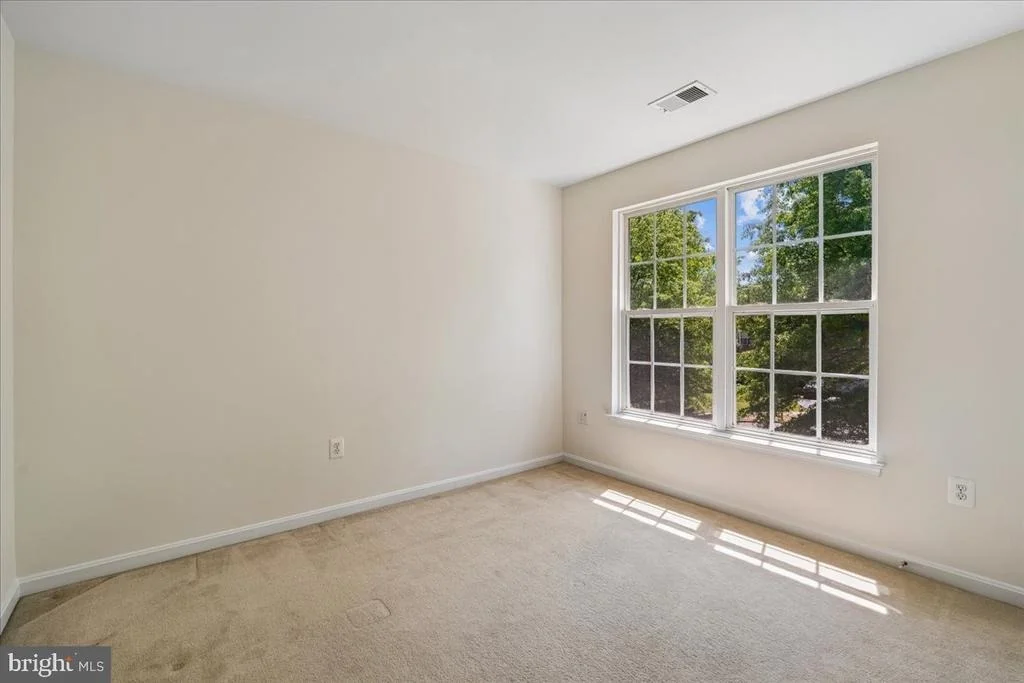 Photo of 2105 WALKING CREST COURT