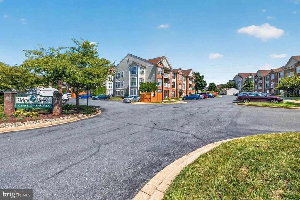 Photo of Unit 3D at 2501 COLERIDGE DRIVE