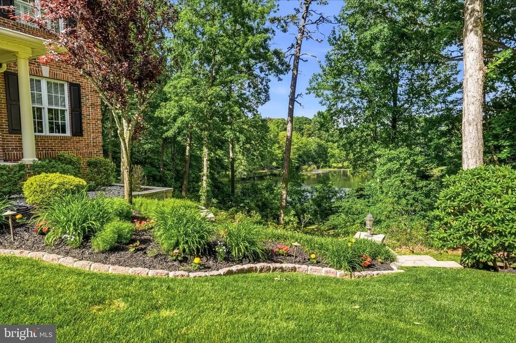 Photo of 25 FOX TAIL COURT