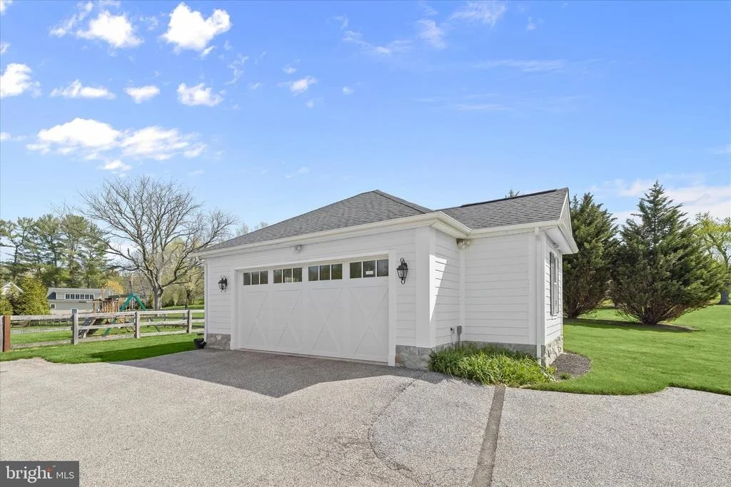 Photo of 14350 CUBA ROAD