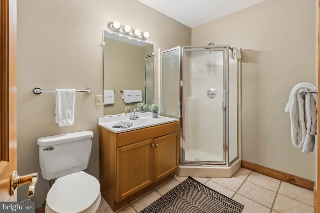 Photo of 206 HIGHLINE DRIVE