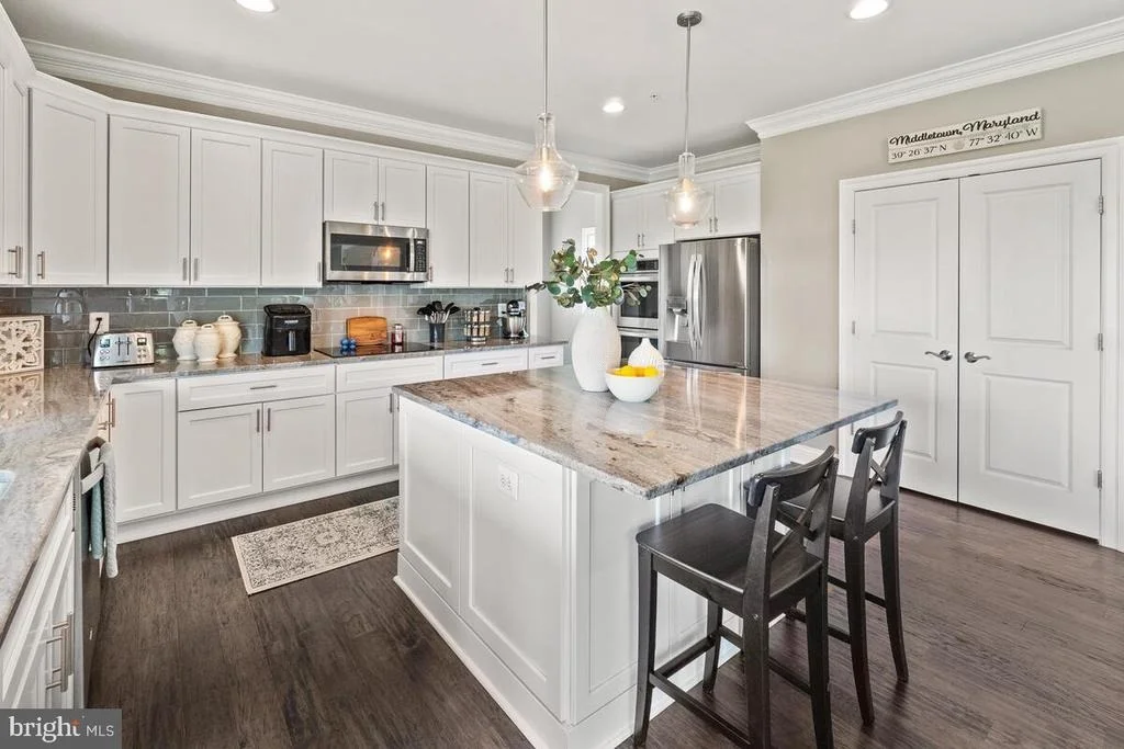 Photo of 8702 HAWBOTTOM ROAD