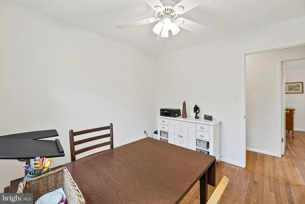 Photo of 4616 EXETER STREET