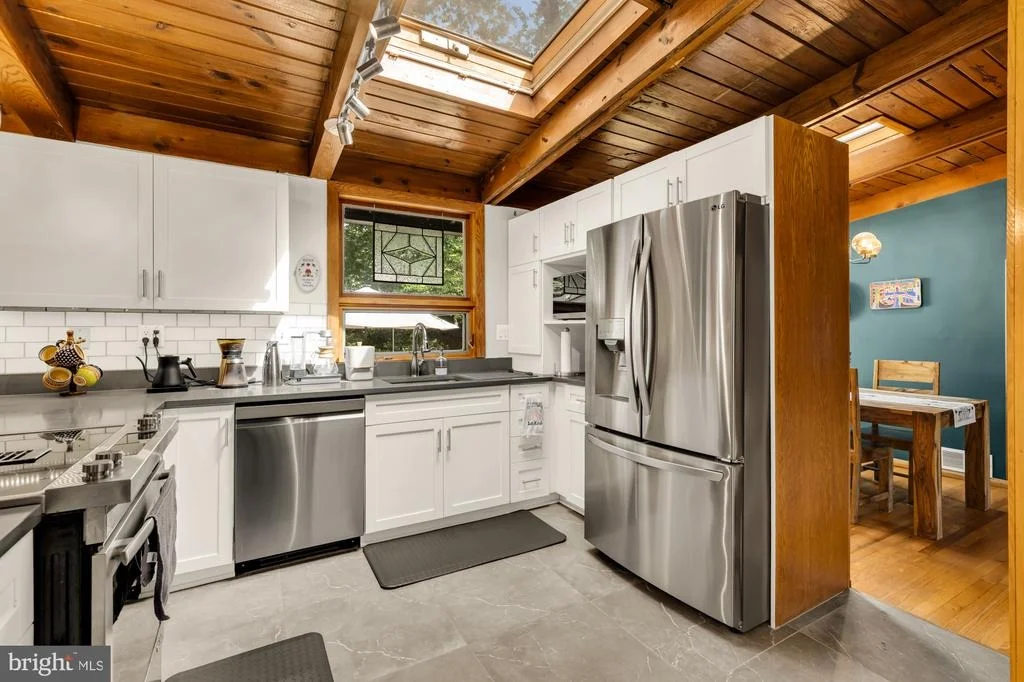 Photo of 3018 PINE SPRING ROAD