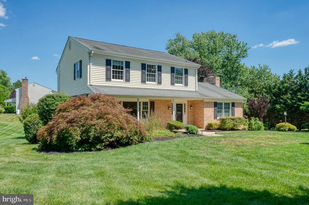 Photo of 2405 CLARET DRIVE