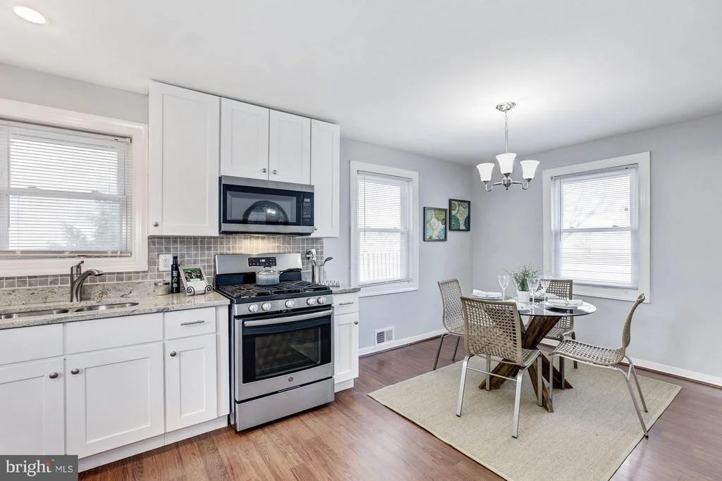 Photo of 403 E UNIVERSITY BOULEVARD