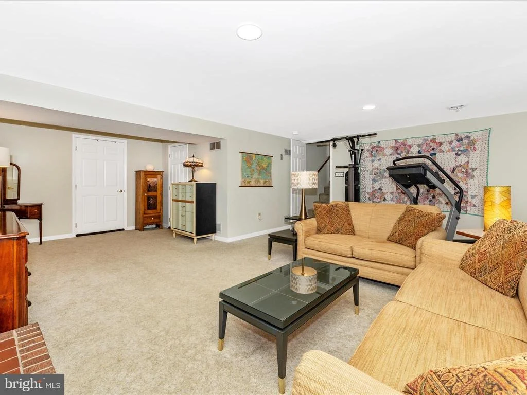 Photo of 16 KLINE BOULEVARD