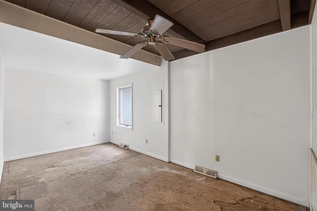 Photo of 40743 MAGEE DRIVE