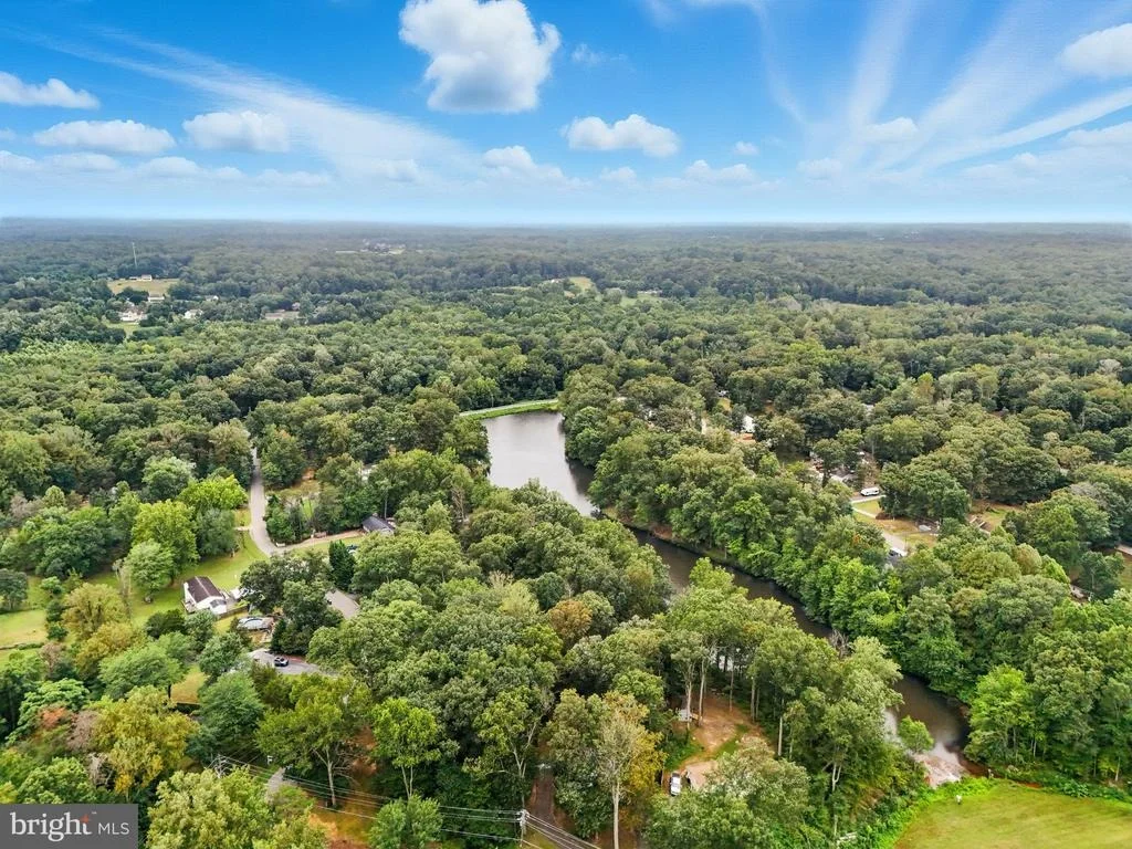 Photo of 16 CRESTVIEW DRIVE