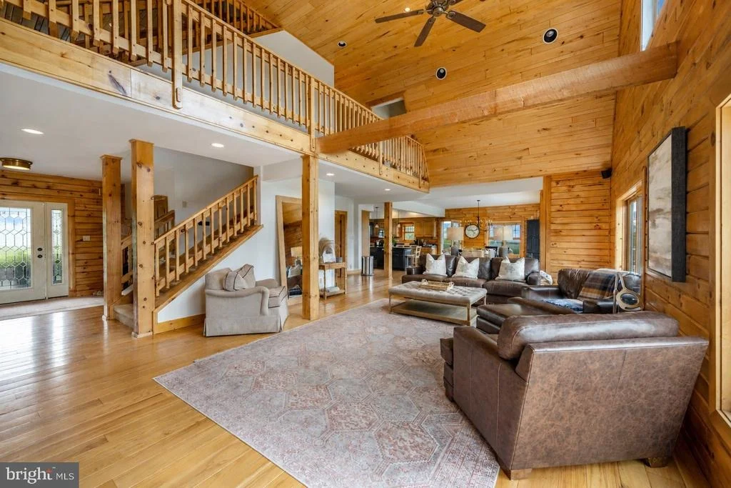 Photo of 282 LAKEFRONT LINKS DRIVE