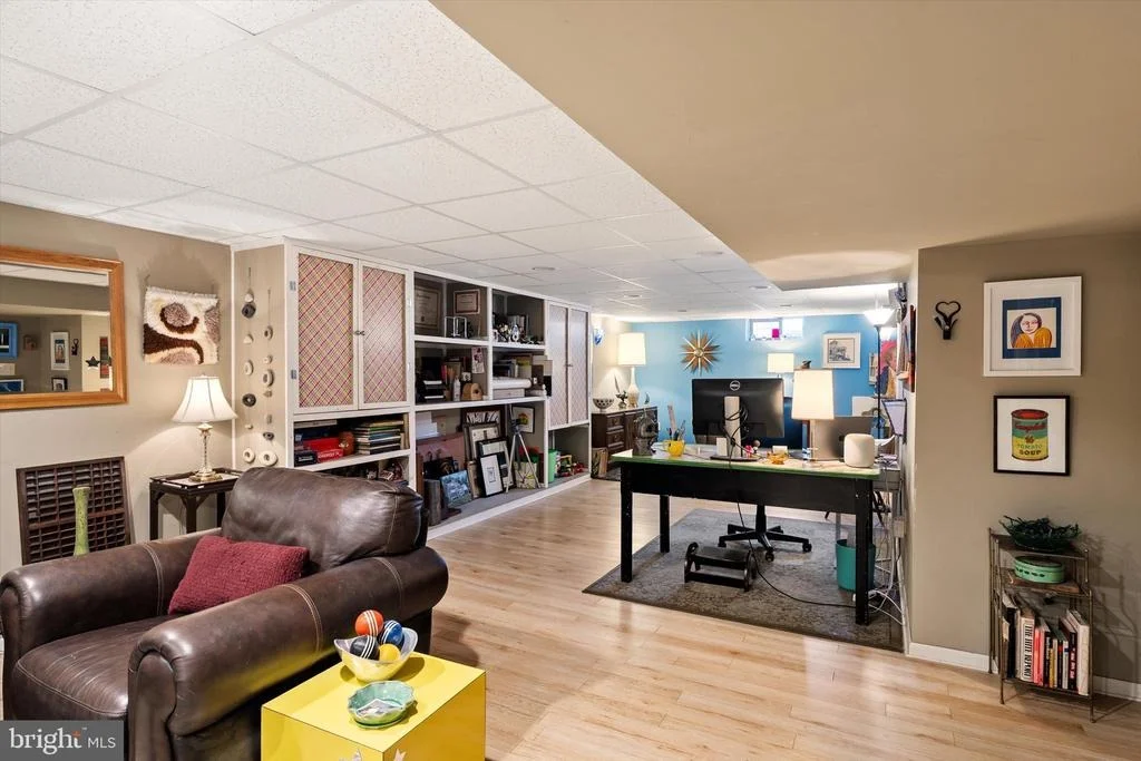 Photo of 16 SAINT MARTINS ROAD