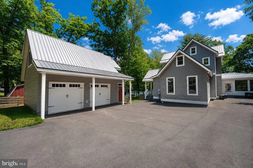 Photo of 507 SHORELINE DRIVE