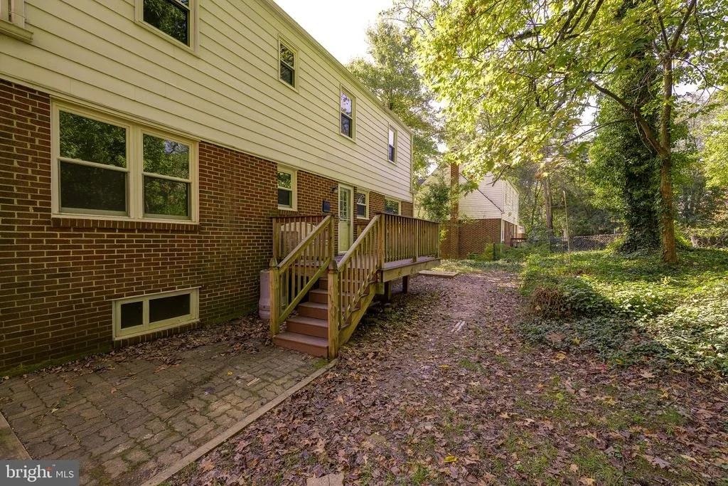 Photo of 3 LAKESIDE DRIVE