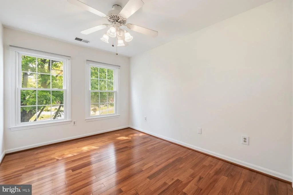 Photo of 17709 CRYSTAL SPRING TERRACE