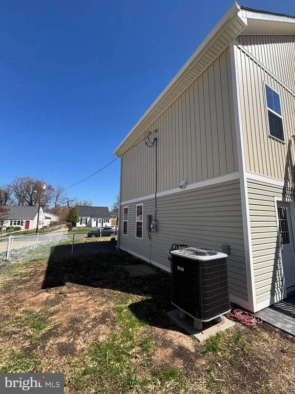 Photo of 129 EVANS STREET