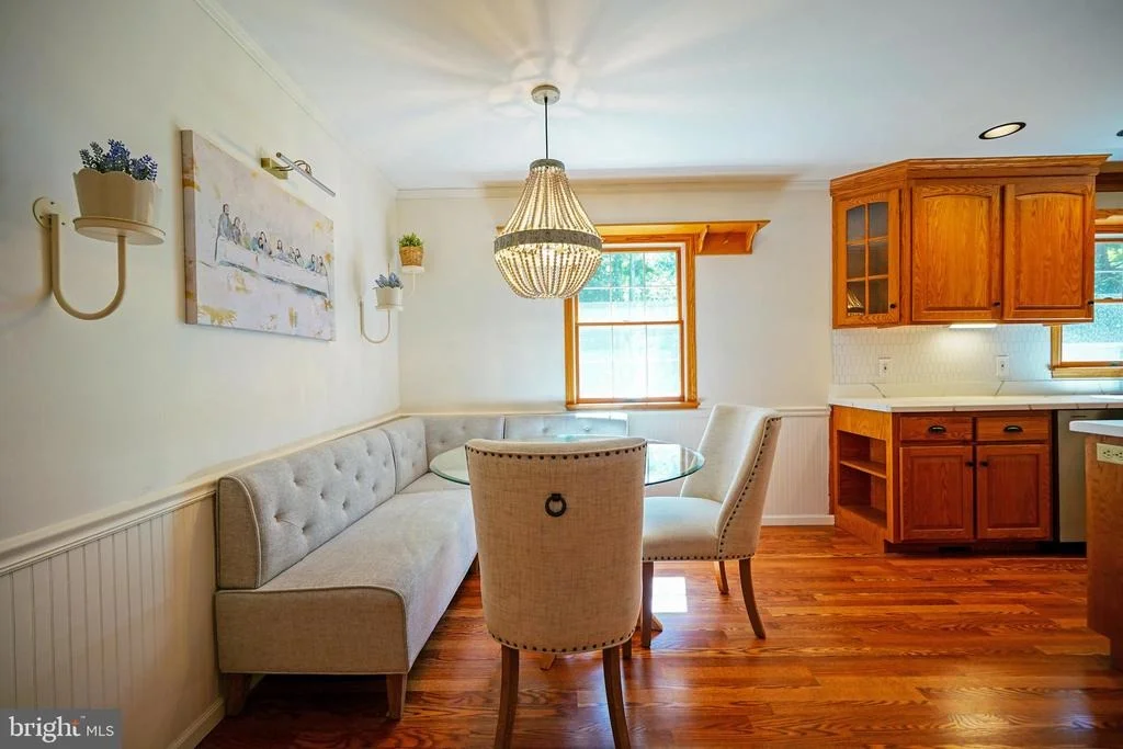 Photo of 101 OAK LANE