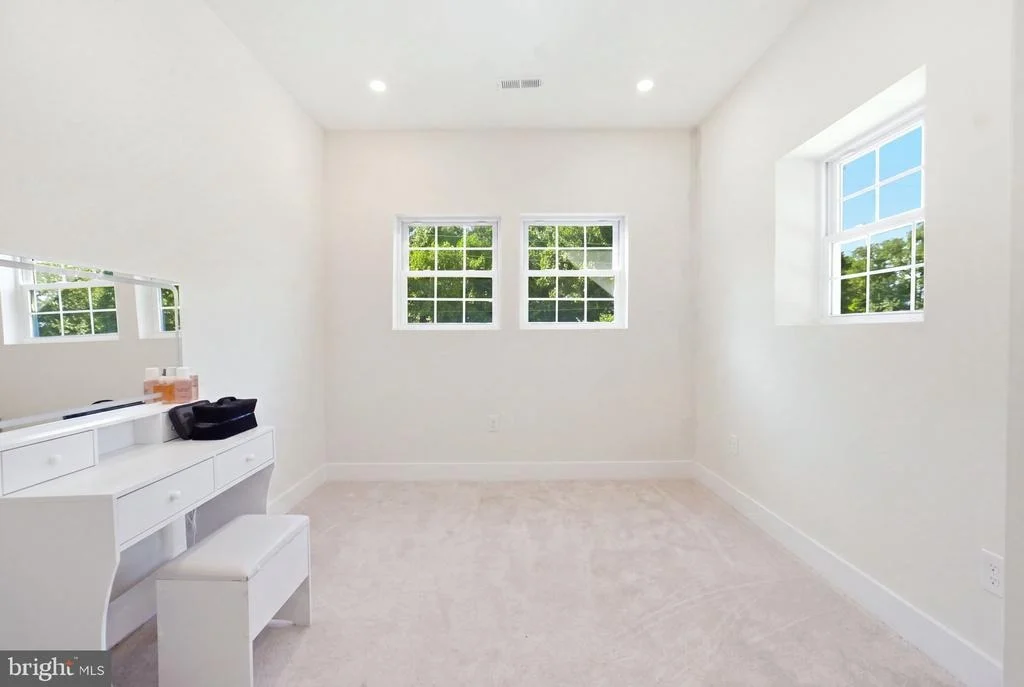 Photo of 13231 MOCKINGBIRD LANE