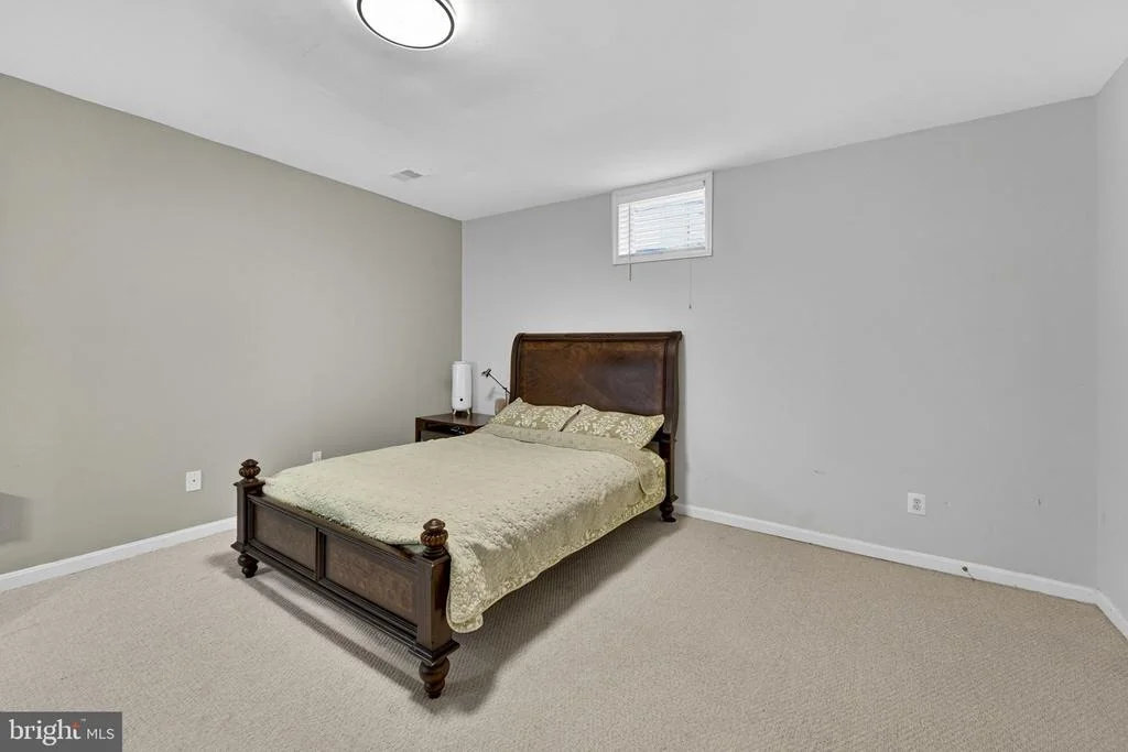 Photo of 42758 GLENSIDE DRIVE