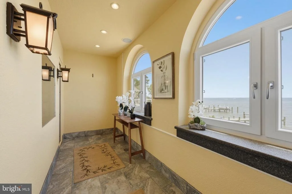 Photo of 2292 LAKE DRIVE