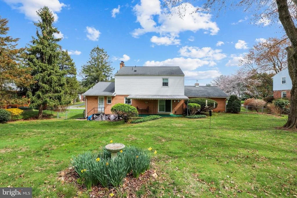 Photo of 3913 QUEEN MARY DRIVE