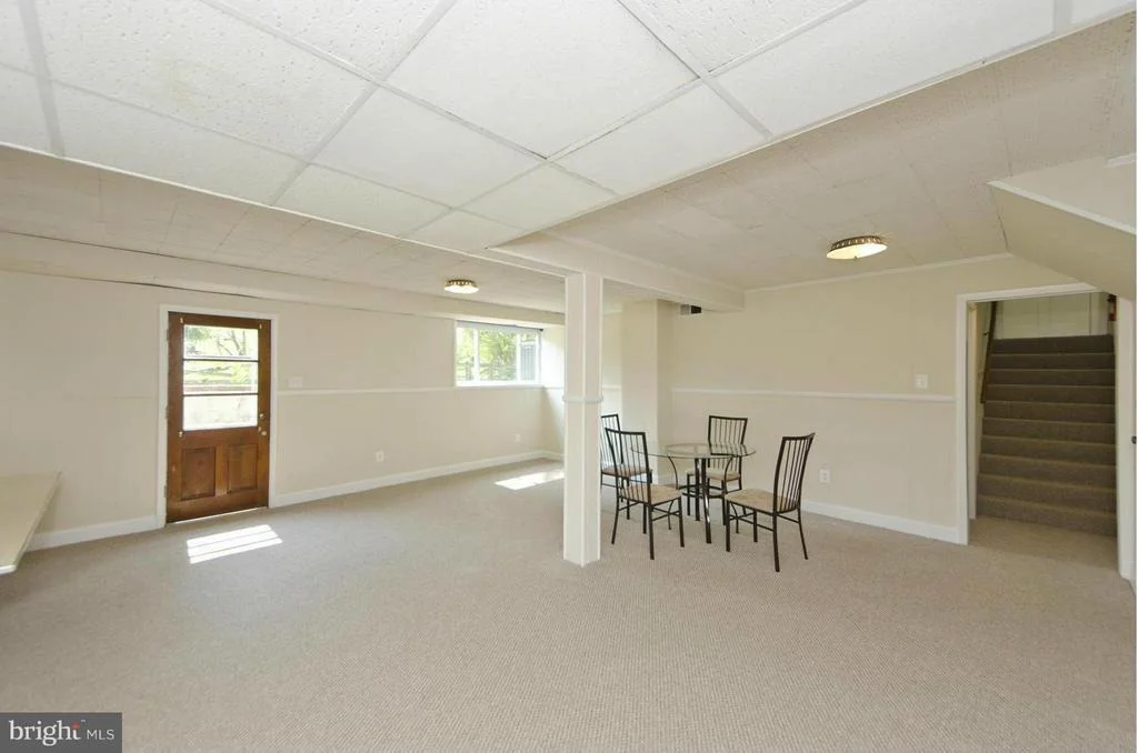 Photo of 6631 IVY HILL DRIVE