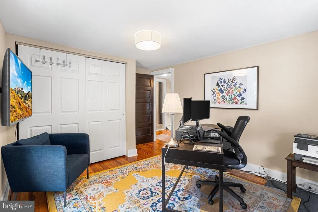 Photo of 211 EDGEWOOD AVENUE