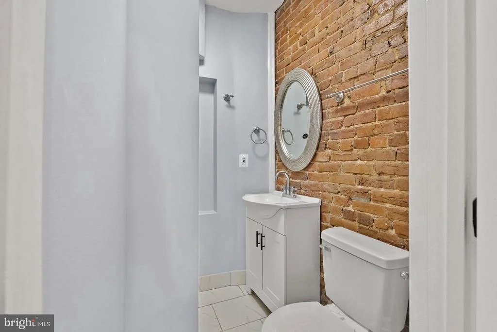 Photo of 1222 TALBERT STREET SE