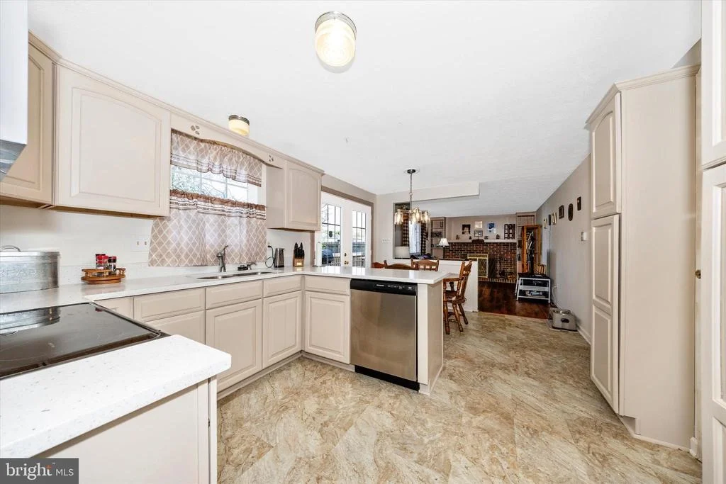 Photo of 1806 ROCKY GLEN DRIVE