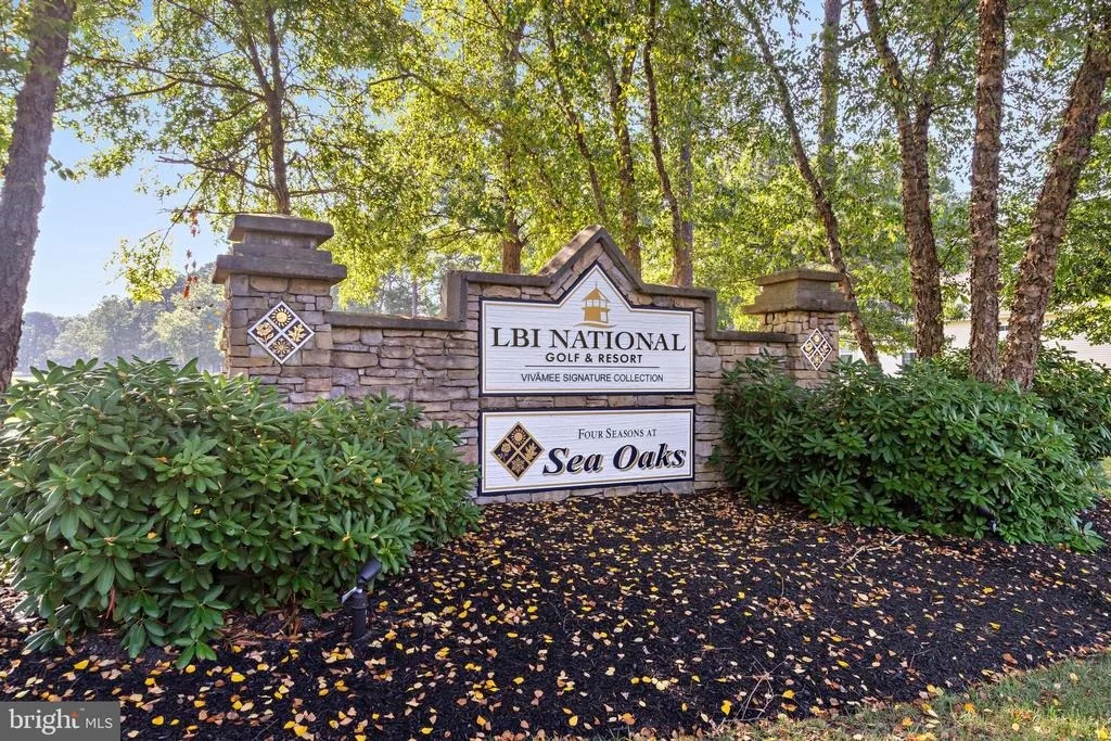 Photo of 314 GOLF VIEW DRIVE