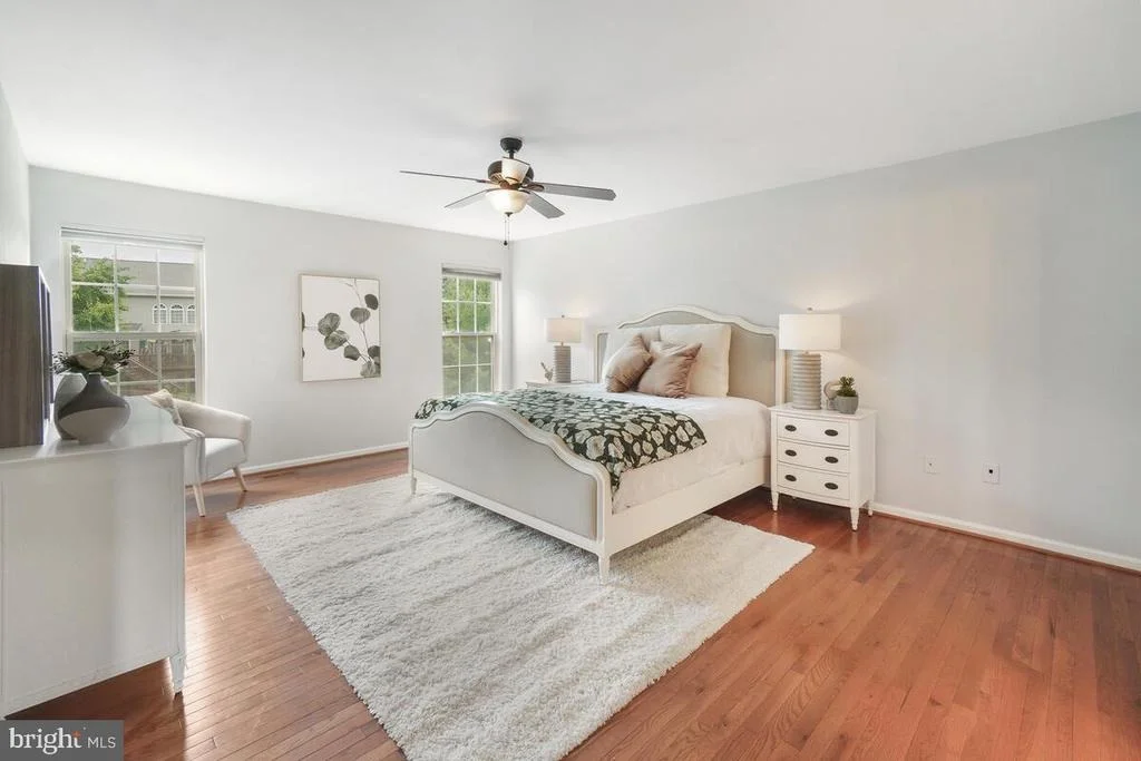 Photo of 4903 SUTHERLAND DRIVE