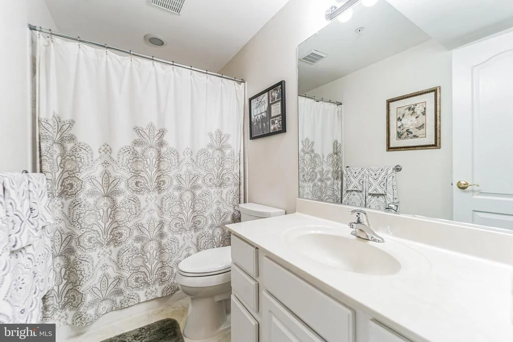 Photo of Unit 2 at 678 EMERALD WAY