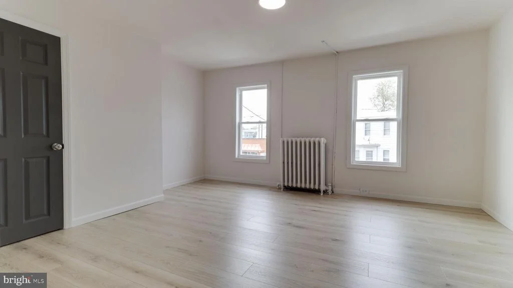 Photo of 236 N BROADWAY