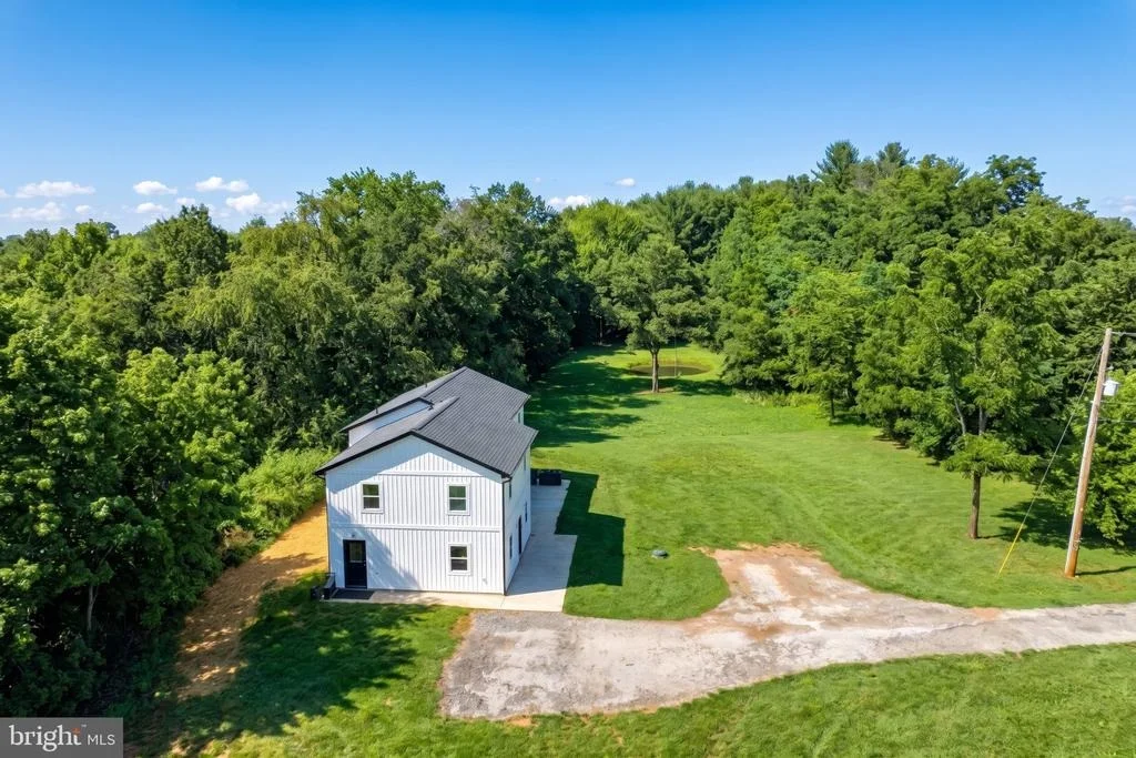 Photo of 1001 FREDERICK PIKE