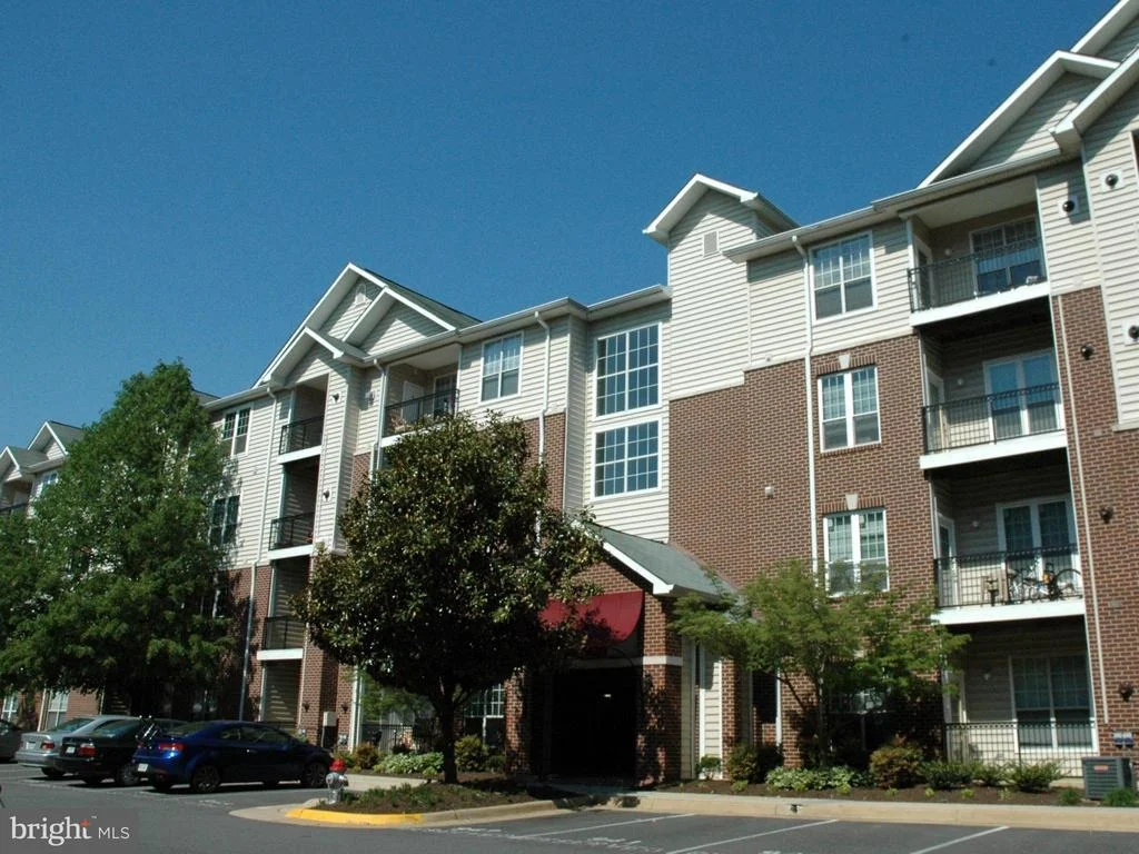 Photo of Unit 4404 at 1580 SPRING GATE DRIVE