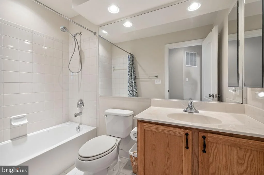 Photo of 6400 BARROW HOUSE DRIVE