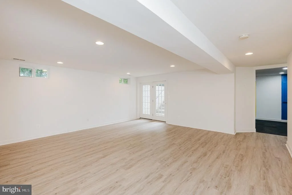 Photo of 105 BOWER LANE