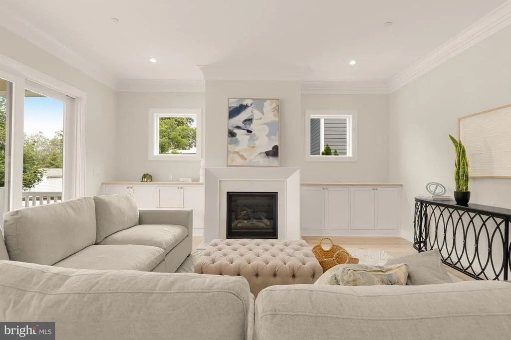 Photo of 9512 FOREST ROAD