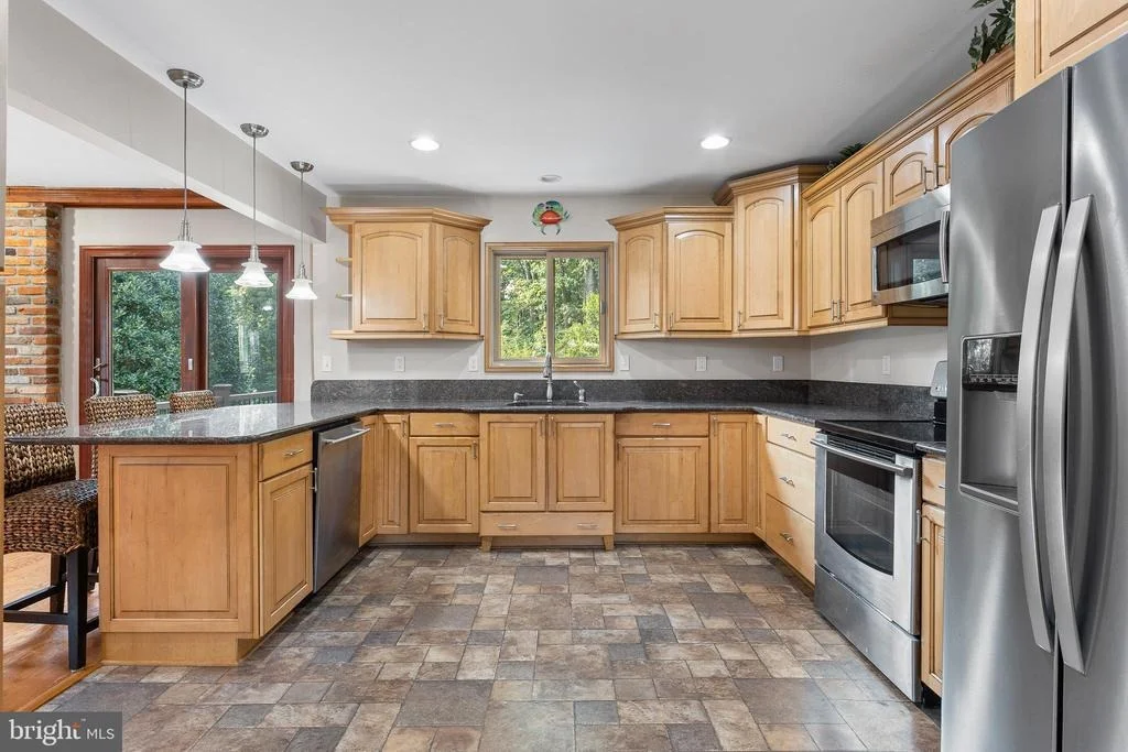 Photo of 3131 ASHWOOD DRIVE
