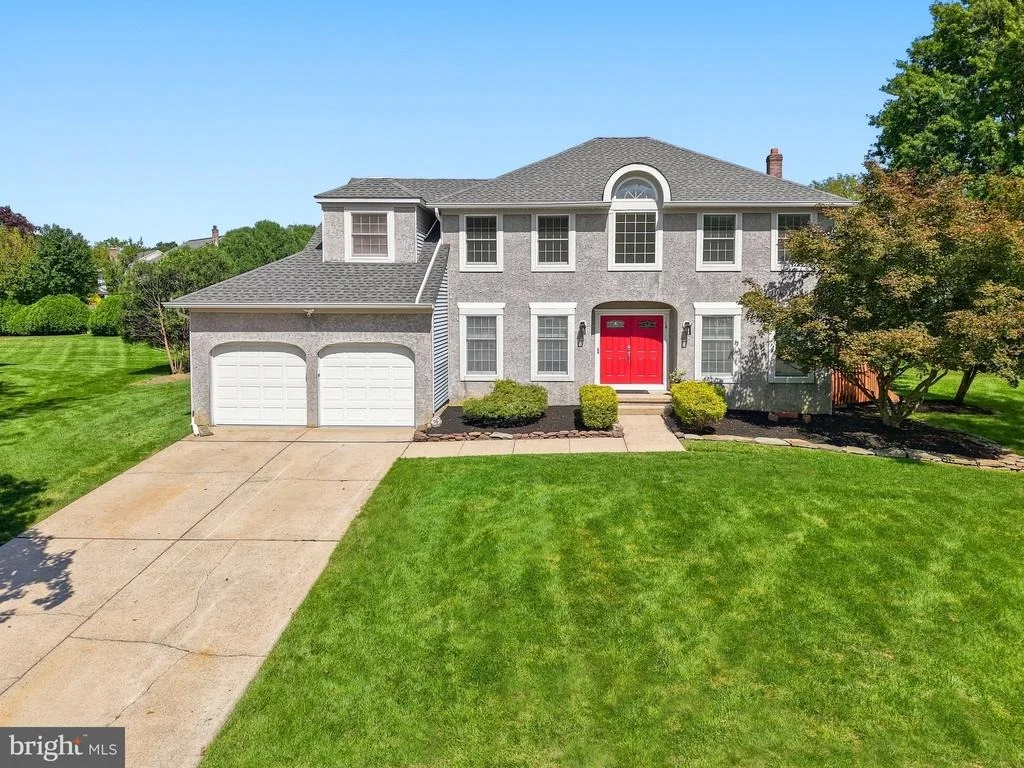 Photo of 16 KENSINGTON DRIVE
