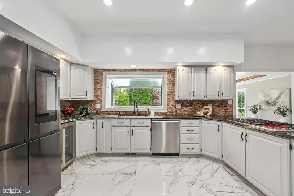 Photo of 517 SENECA ROAD