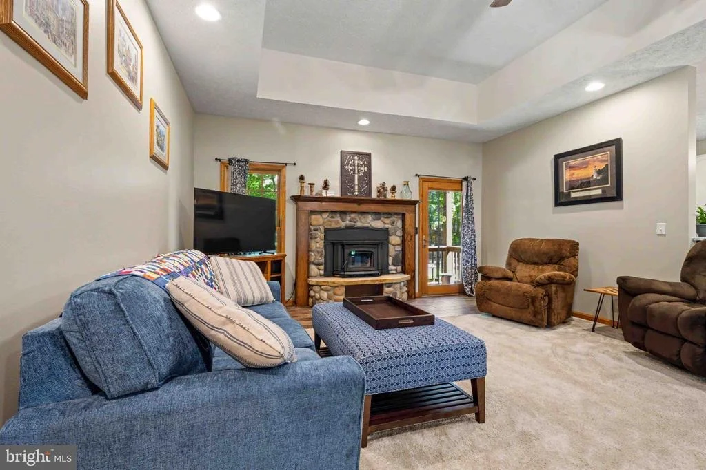 Photo of 355 MARKWOOD DRIVE