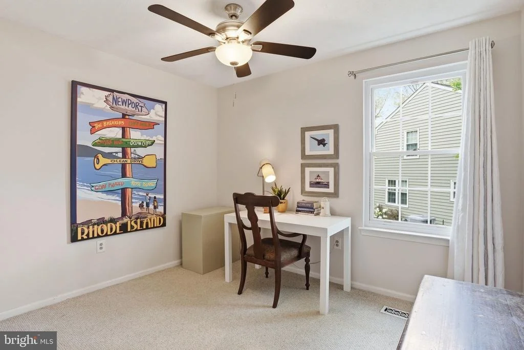Photo of 289 COLLEGE MANOR DRIVE
