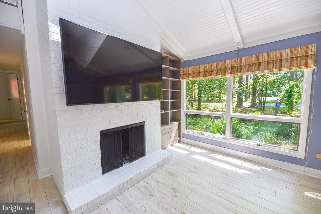 Photo of 39 N PRIMROSE LANE