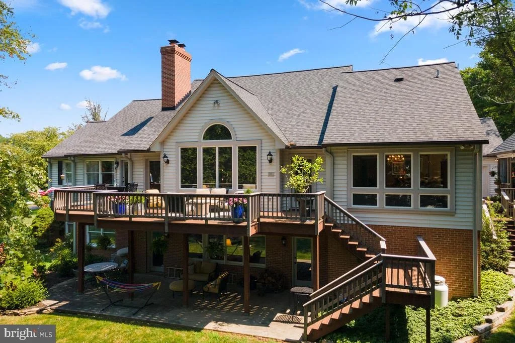 Photo of 17030 BARN RIDGE DRIVE