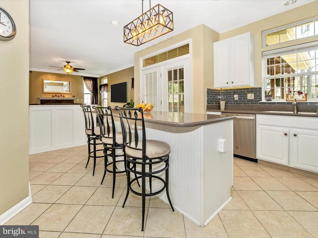 Photo of 6469 SADDLEBROOK LANE