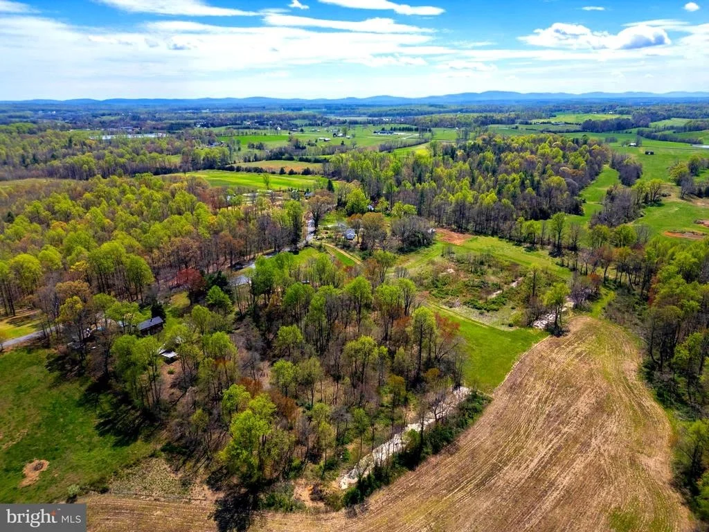 Photo of 4164 THRIFT ROAD