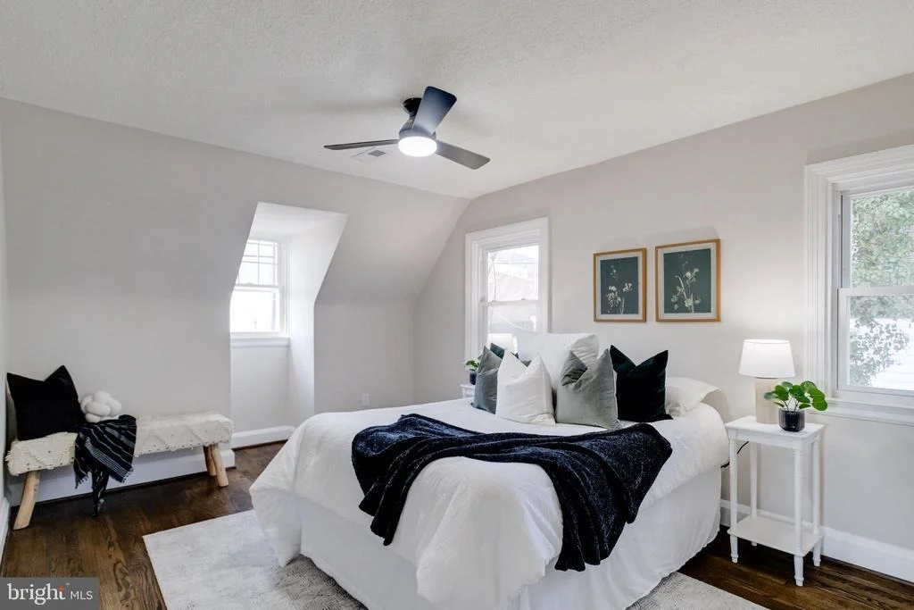 Photo of 605 WALNUT AVENUE